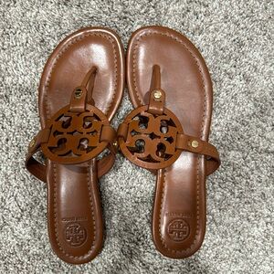 Tory Burch 8.5 miller sandal